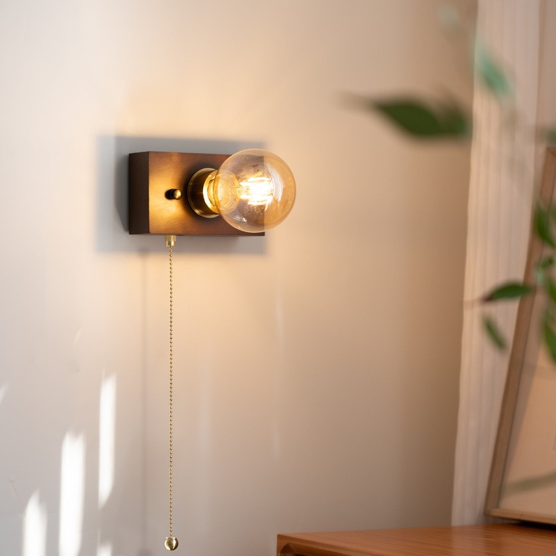 Traditional Vintage Rectangular Solid Wood Aluminum Glass 1-Light Wall Sconce Lamp For Bedroom