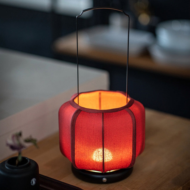 Traditional Chinese Round Lantern Shape Metal Base Silk Fabric LED Table Lamp For Bedroom