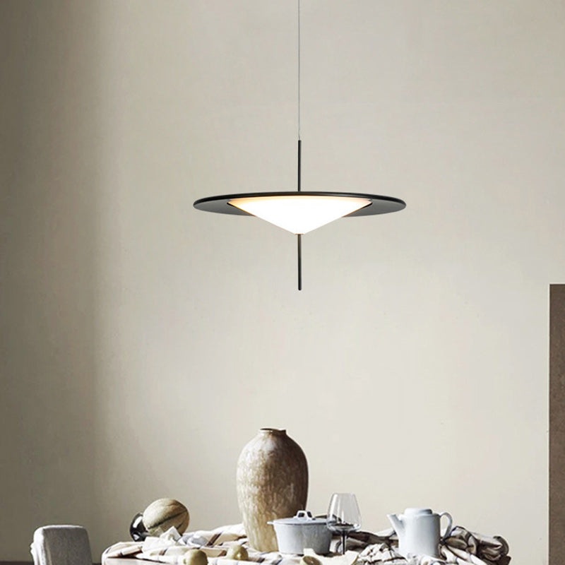 Modern Art Deco Dome UFO Shape Acrylic Hardware LED Pendant Light For Dining Room