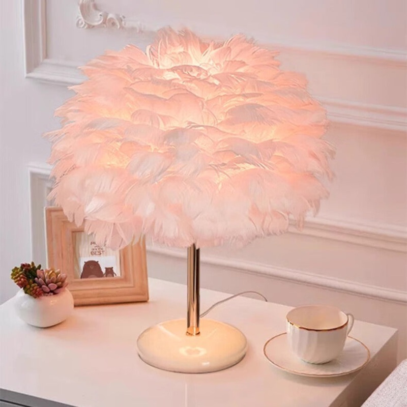 Contemporary Creative Feather Oval Shade Ice Cracked Ceramic Base 1-Light Table Lamp For Bedroom
