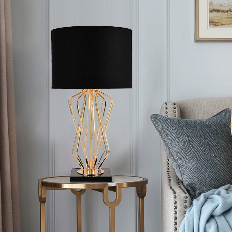 Contemporary Luxury Cylinder Iron Fabric 1-Light Table Lamp For Living Room