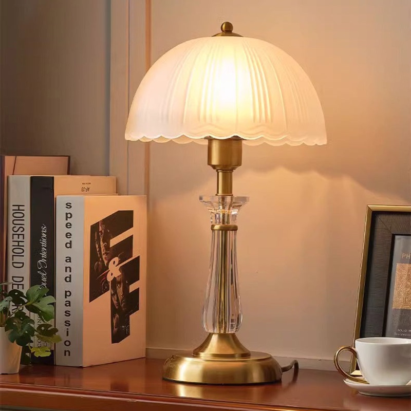 Traditional European Round Domed Lace Full Copper Acrylic 1-Light Table Lamp For Bedroom