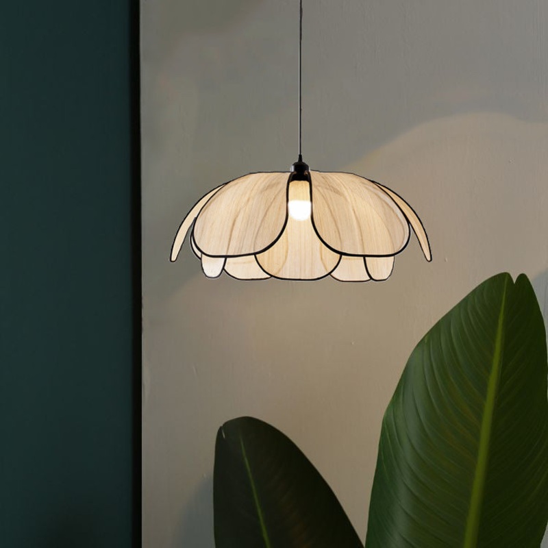 Traditional Japanese Style Petal Round Fabric Metal 1-Light Pendant Light For Living Room