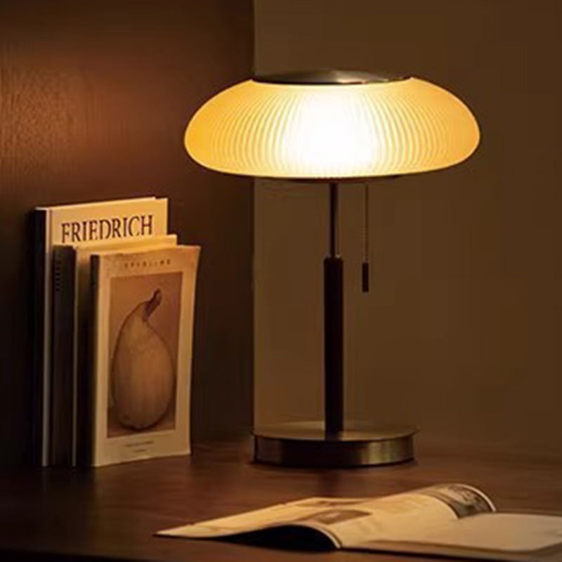 Traditional Luxury Round Metal Glass LED Table Lamp For Bedroom