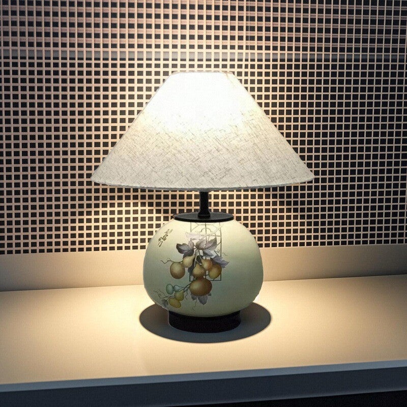 Traditional Chinese Pattern Orb Scalloped Fabric Ceramic 1-Light Table Lamp For Living Room