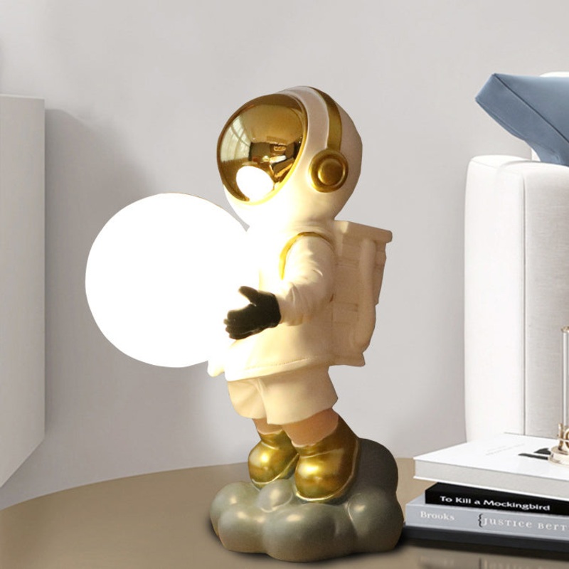 Contemporary Creative Astronaut PC Resin LED Table Lamp For Bedroom