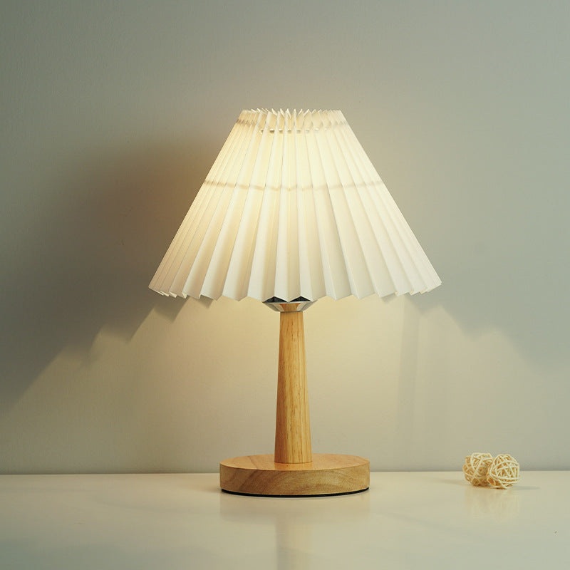 Vintage Pleated Umbrella-shaped LED Table Lamp
