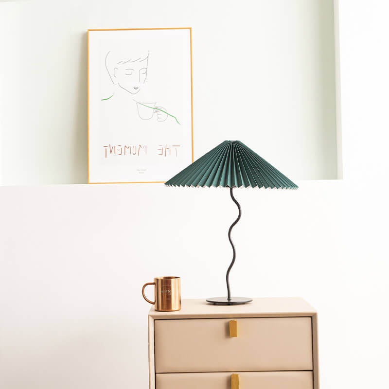 Vintage Fabric Pleated Shade 1-Light LED Table Lamp