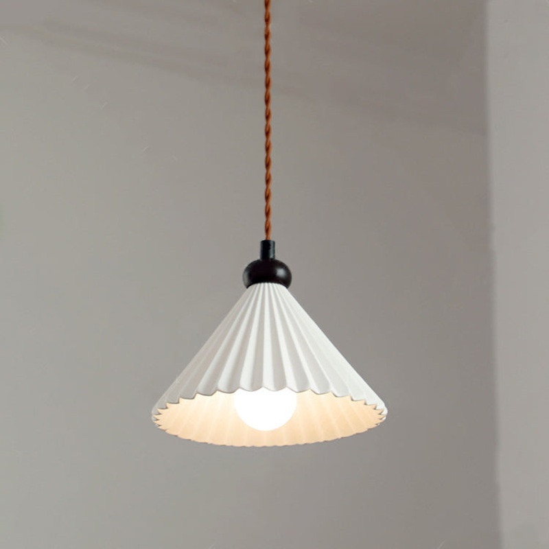 Traditional Vintage Cone Pleated Ceramic Shade Wood 1-Light Pendant Light For Living Room