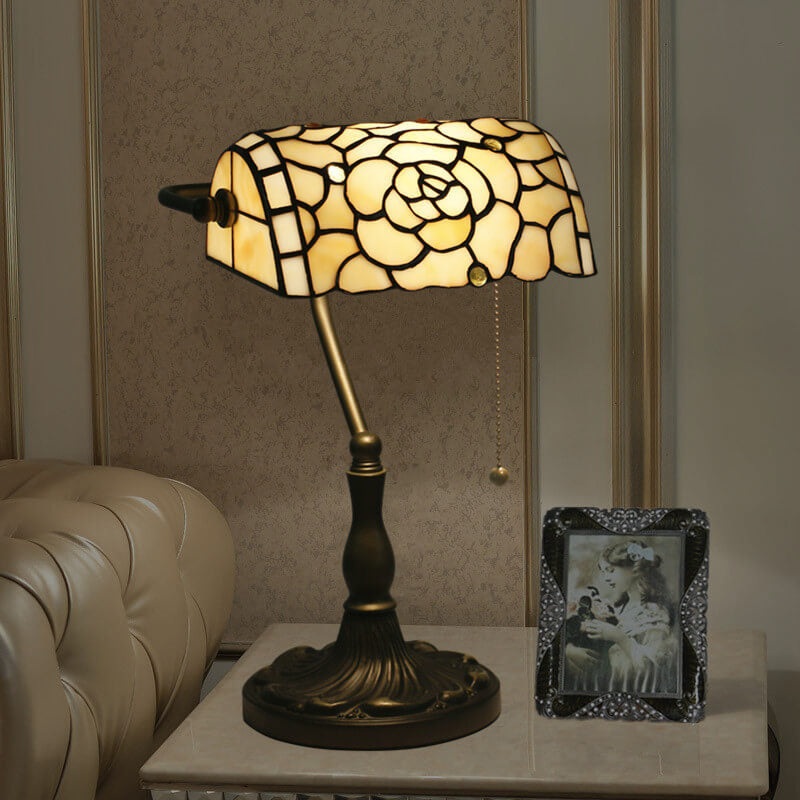 Vintage Tiffany Baroque Stained Glass 1-Light Zipper Switch Table Lamp