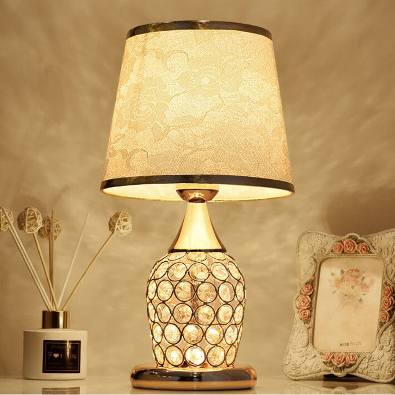 European Crystal Fabric Creative Pattern Design 1-Light Table Lamp