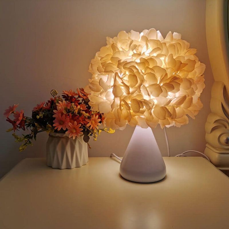 Fabric Simulation Gourd Flower Bouquet Design 1-Light Table Lamp