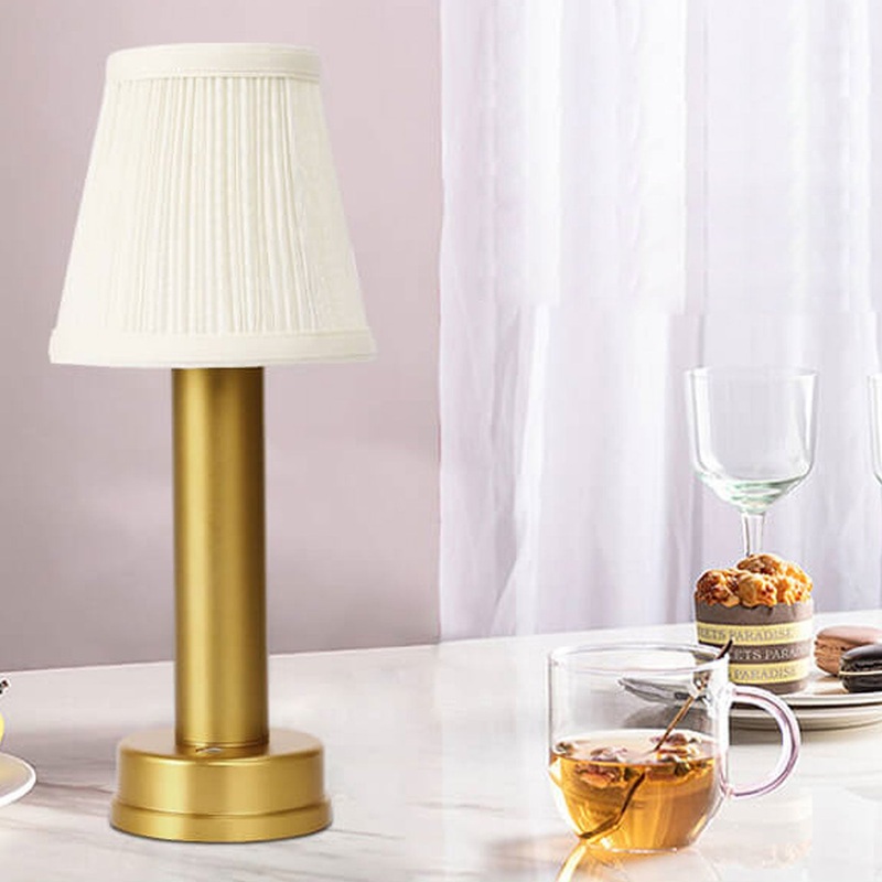 Light Luxury Fabric Shade USB Charging Wireless LED Table Lamp