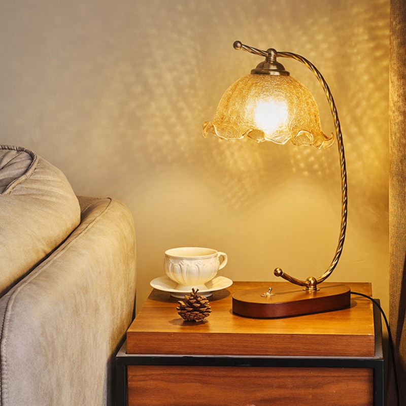 Traditional Vintage Oval Wooden Base Metal Flower Glass Shade 1-Light Table Lamp For Bedroom