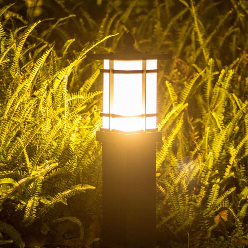 Aluminum Glass Waterproof Landscape Garden Lawn Pillar Lamp Outdoor Light