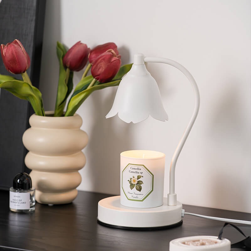 Vintage  White Petal Hardware 1-Light Melting Wax Table Lamp
