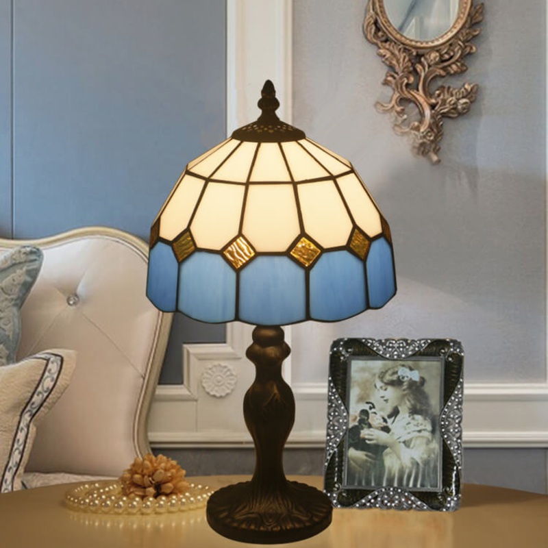 Vintage Tiffany Gemstone Stained Glass Round 1-Light Table Lamp
