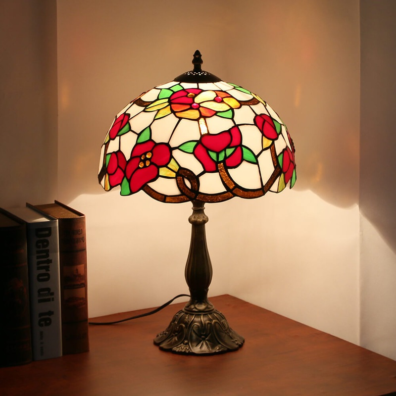 Tiffany Trumpet Flower Stained Glass Dome 1-Light Table Lamp