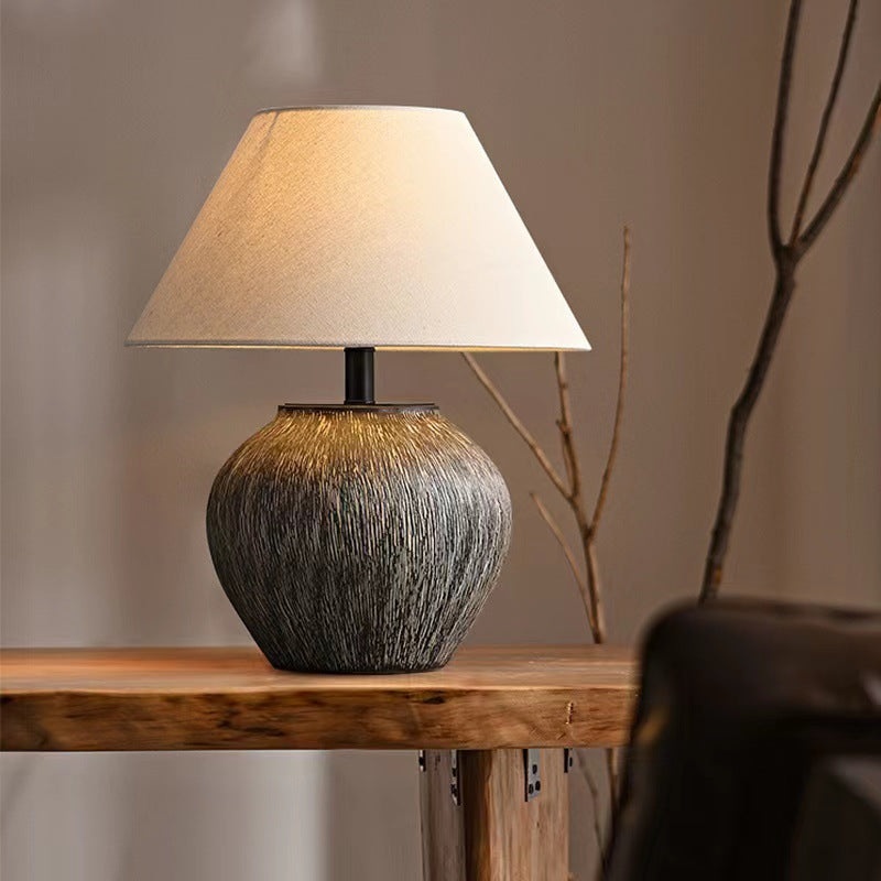 Traditional Japanese Drum Iron Ceramic Fabric 1-Light Table Lamp For Living Room